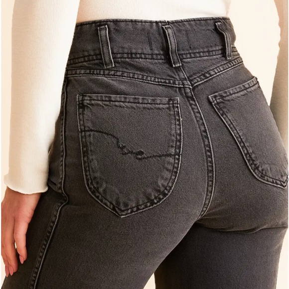 We the free Aster Straight Leg Jeans Barrel Leg in Asteroid Washed Black Size 30 - Picture 16 of 16